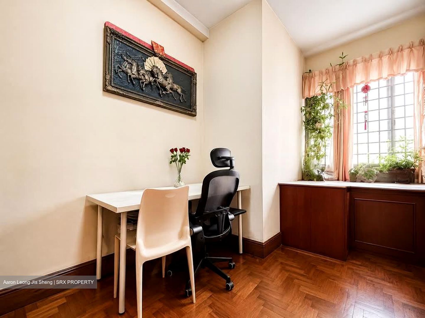 Aston Mansions (D14), Apartment #585635261